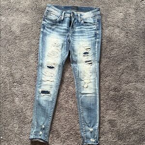 Buckle Women's Light Blue Distressed Skinny Jeans